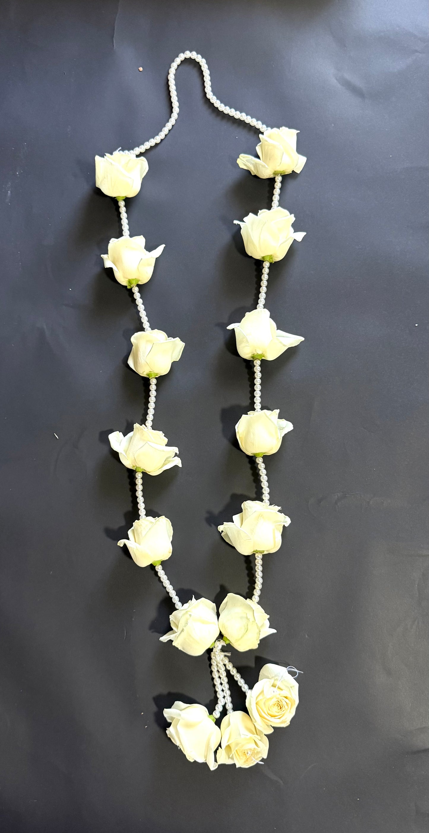 White Rose & Pearl Wedding Garland