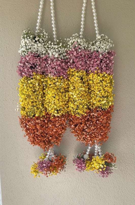 Premium fresh dyed gypsophila garland