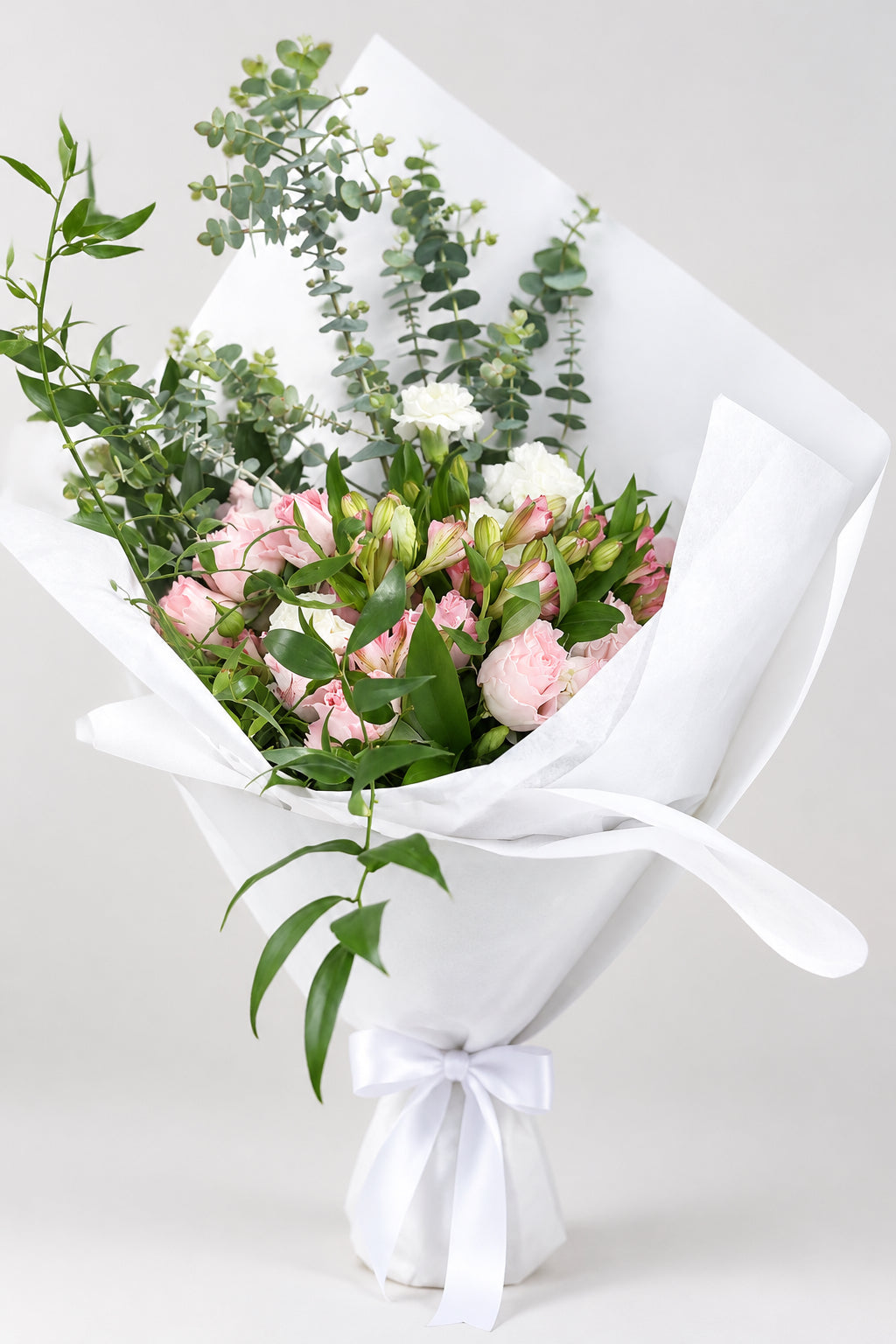 Blush & Ivory Garden Bouquet