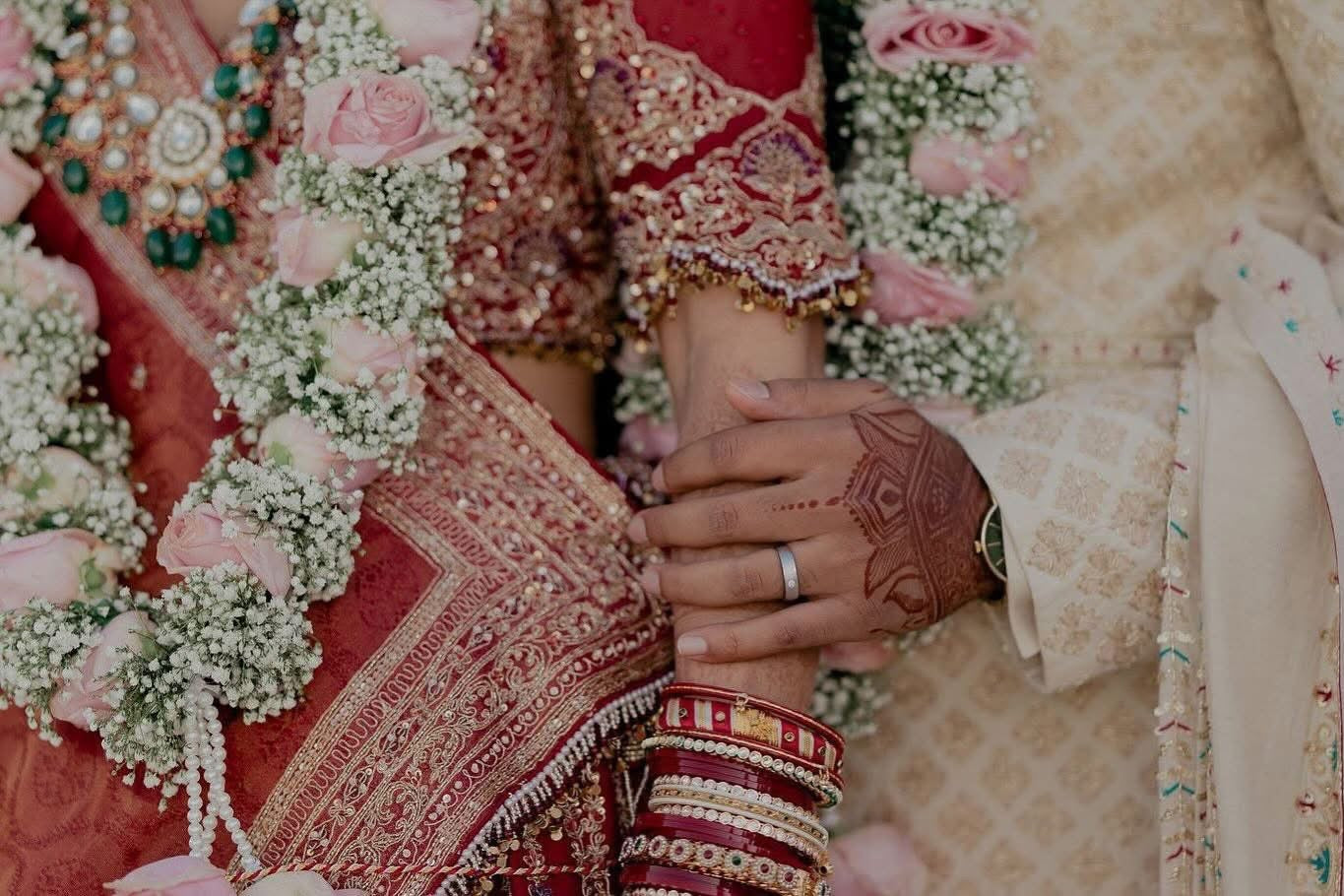 Bespoke White baby’s breath & Pink Rose garland