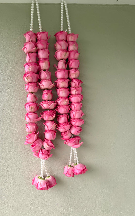 Pink rose with string of pearls garland