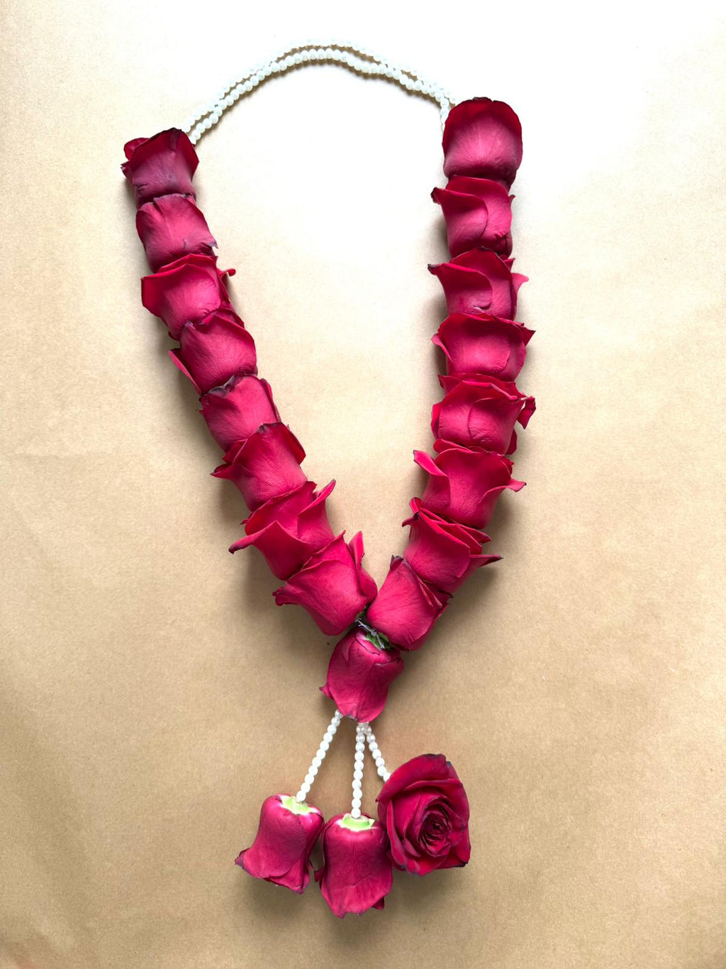 Hand-tied Red Roses Garland/Jaimala