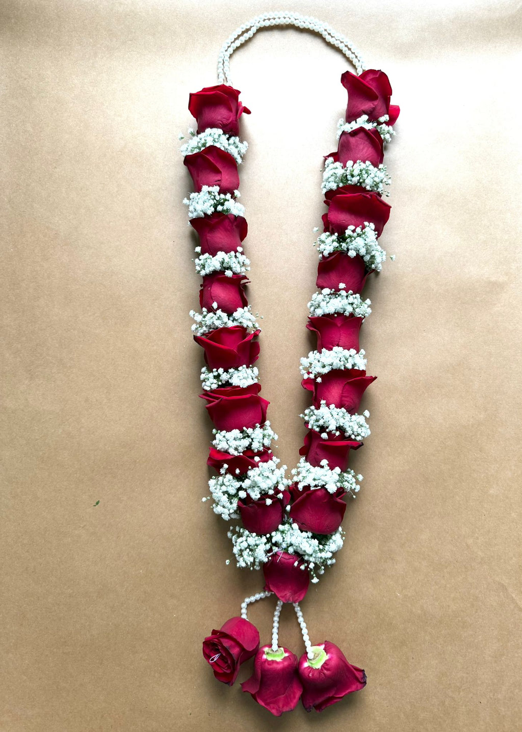 Hand-Tied Wedding Garland/Jaimala: Premium Red Roses & Gypsophila