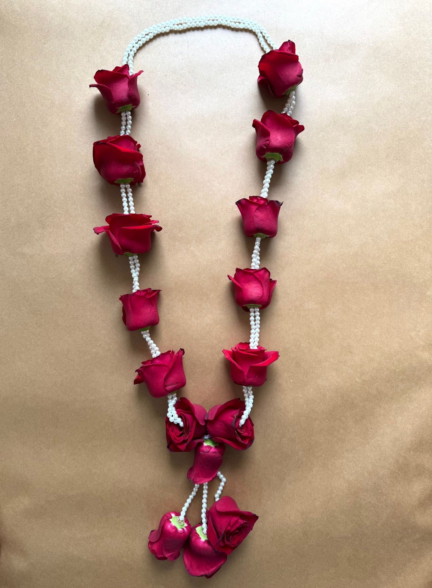 Hand-Tied Wedding Garland/Jaimala: Premium Red Roses garland