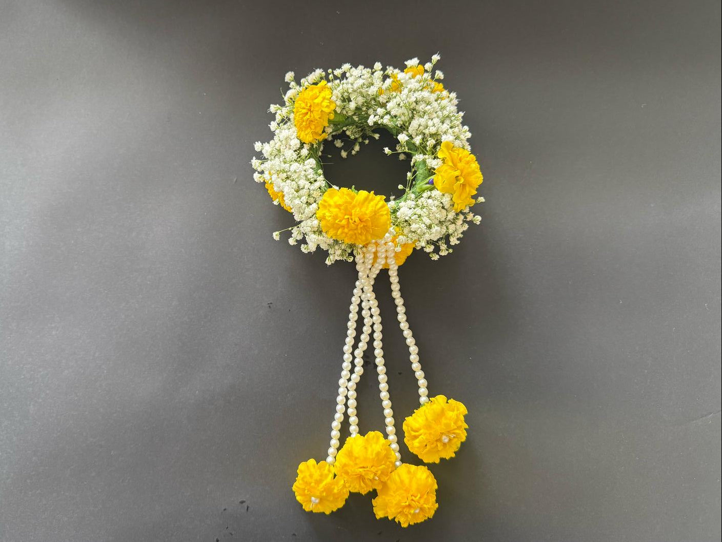 Premium  Fresh Flower Hand Kaleera