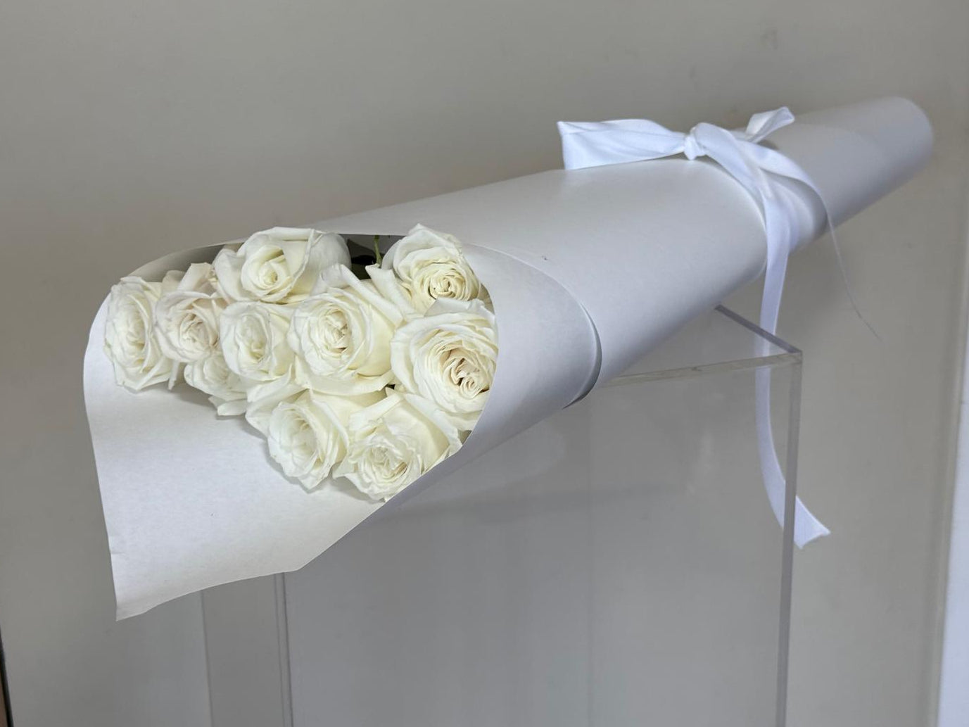 Colombian White Roses