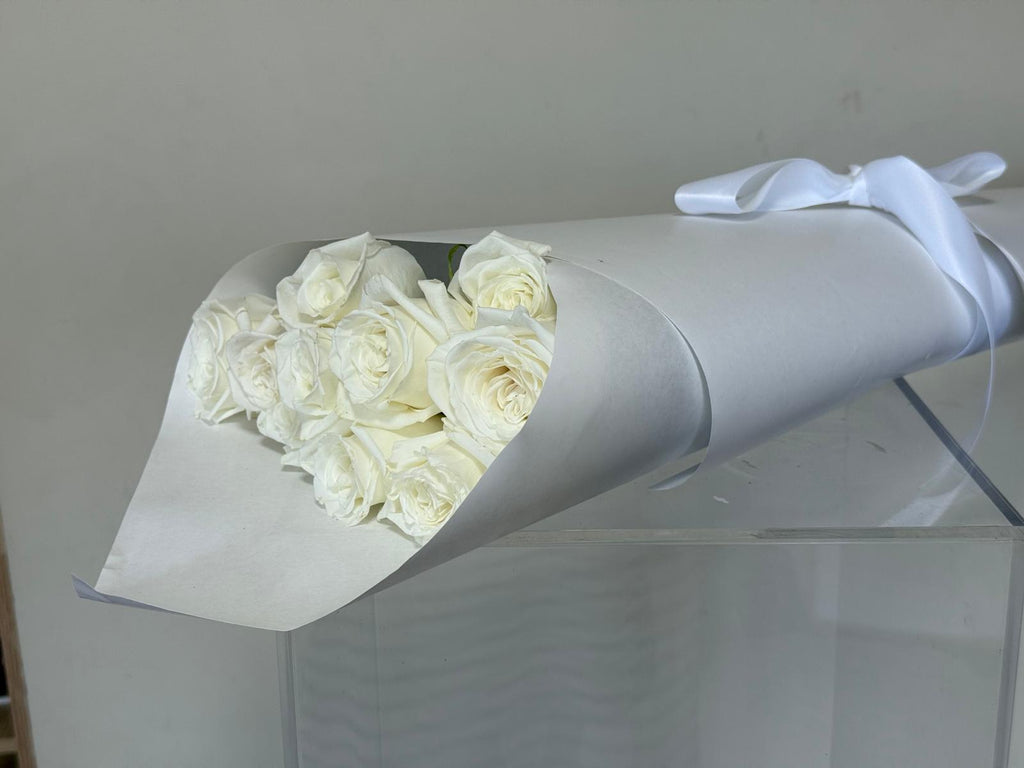 Colombian White Roses